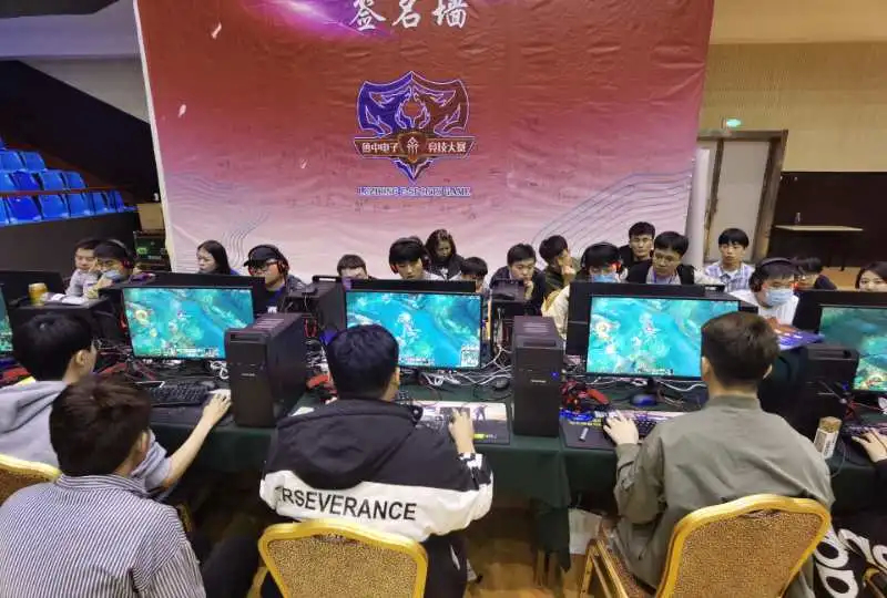 且非自然位 且非自然位