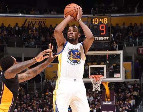 弱侧提前站 弱侧提前站