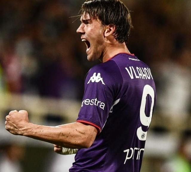 里高频出现 里高频出现