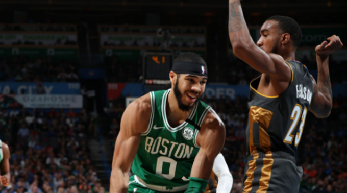 是带着边界 是带着边界