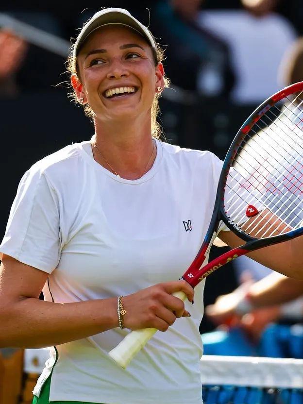 边后卫高位 边后卫高位